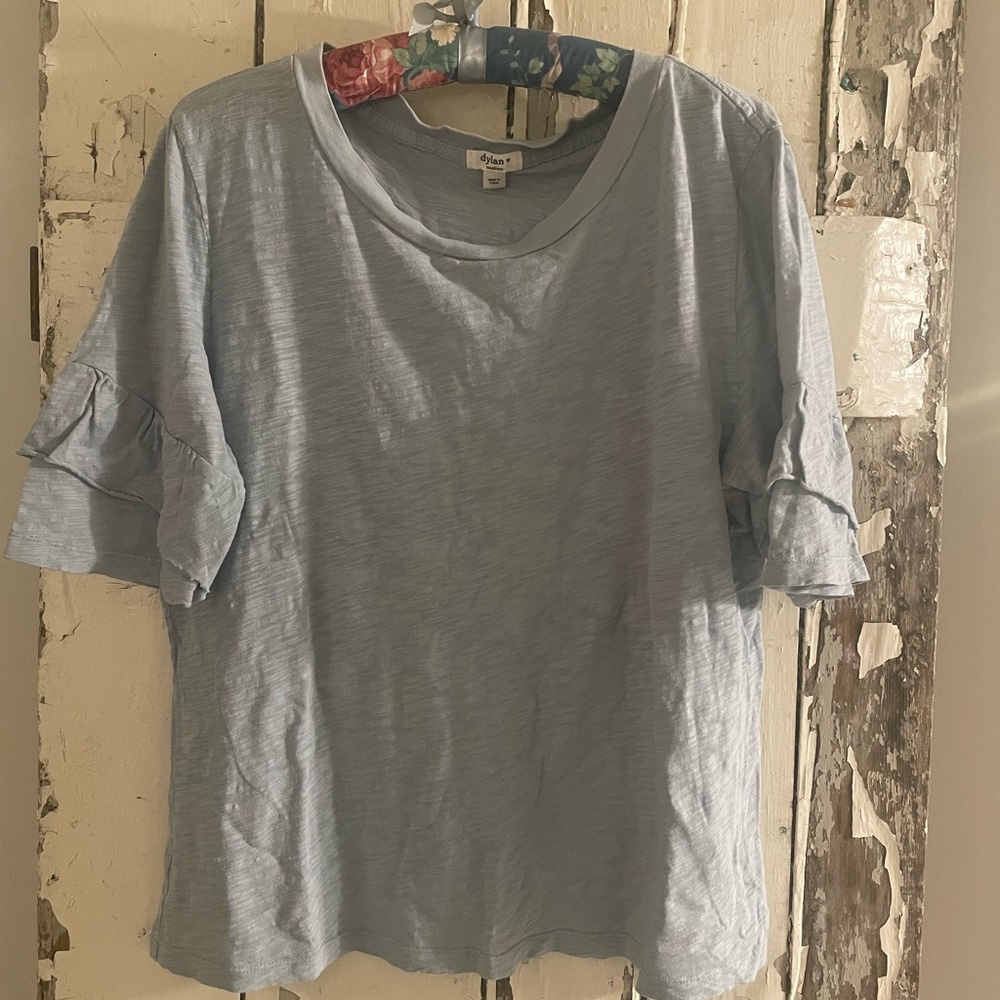 Light Blue Dylan T-shirt, Size M